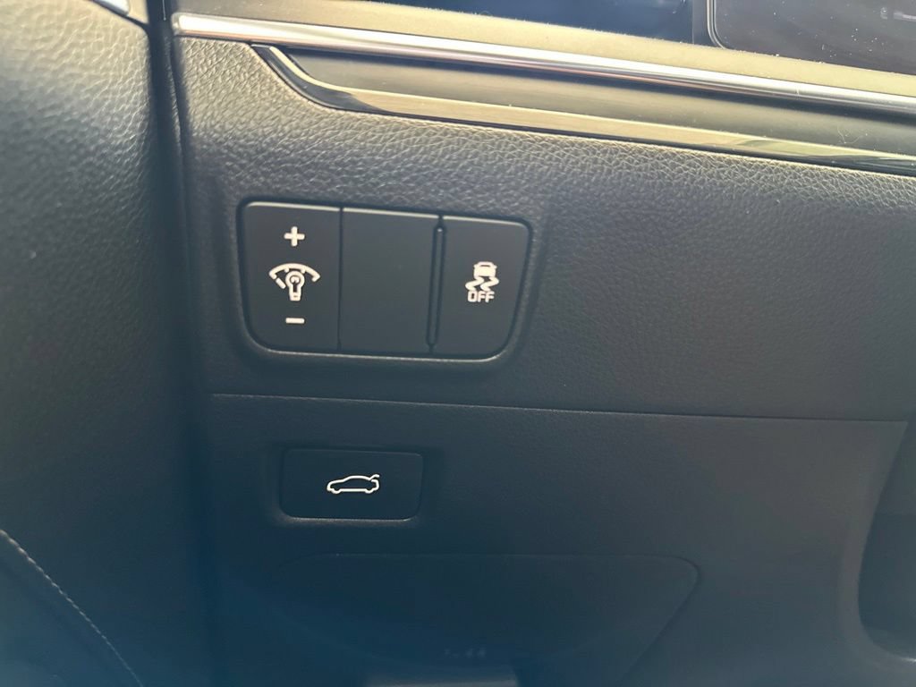 Used 2025 Kia K5 GT-Line AWD/4WD image 21