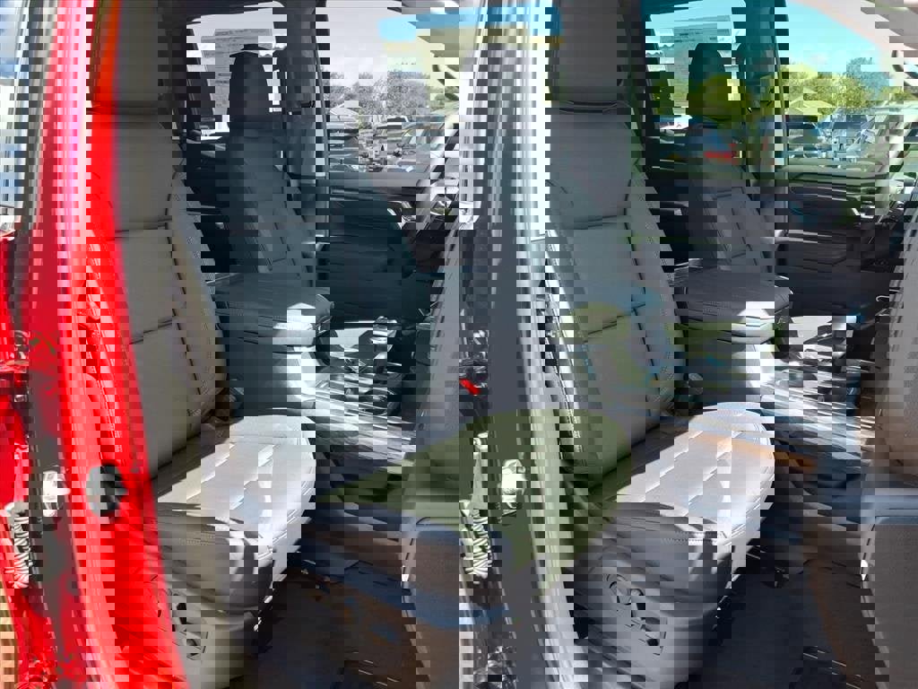 New 2026 Chevrolet Silverado 1500 LTZ w/ Technology Package image 13