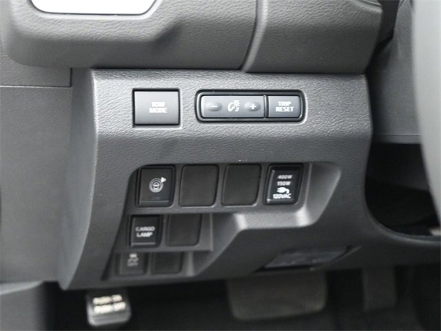 New 2025 Nissan Frontier SV w/ SV Convenience Package image 21