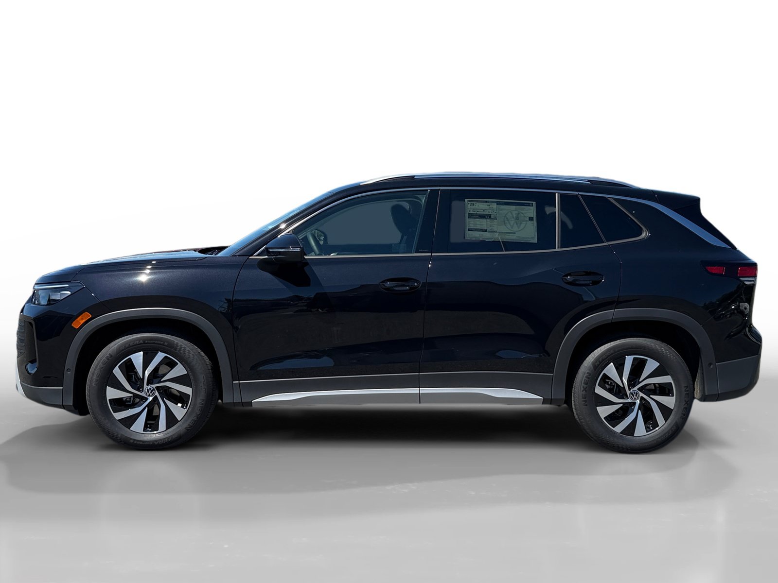 New 2026 Volkswagen Tiguan S FWD image 2