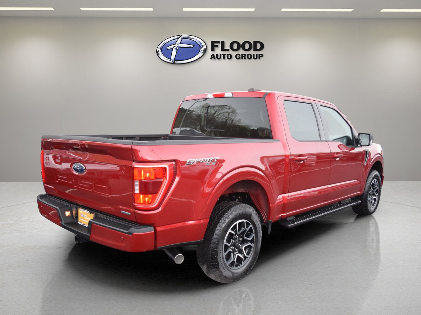 Certified 2022 Ford F150 XLT w/ Equipment Group 302A High AWD/4WD image 4