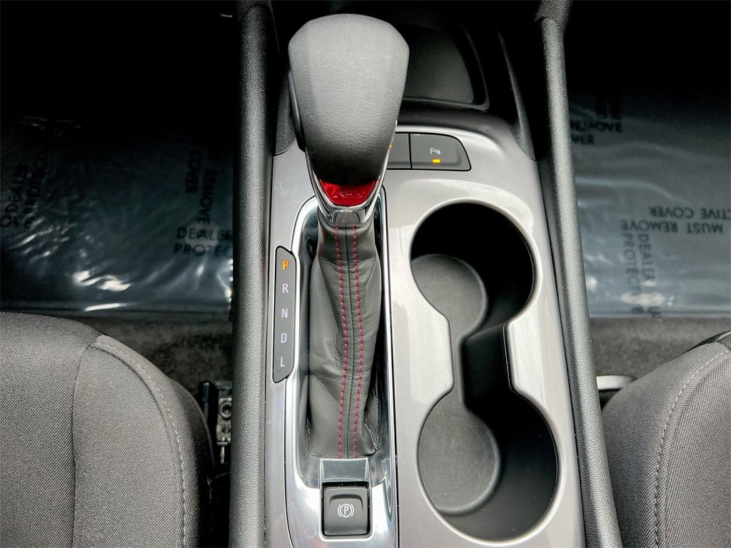 Used 2025 Chevrolet Malibu RS image 14