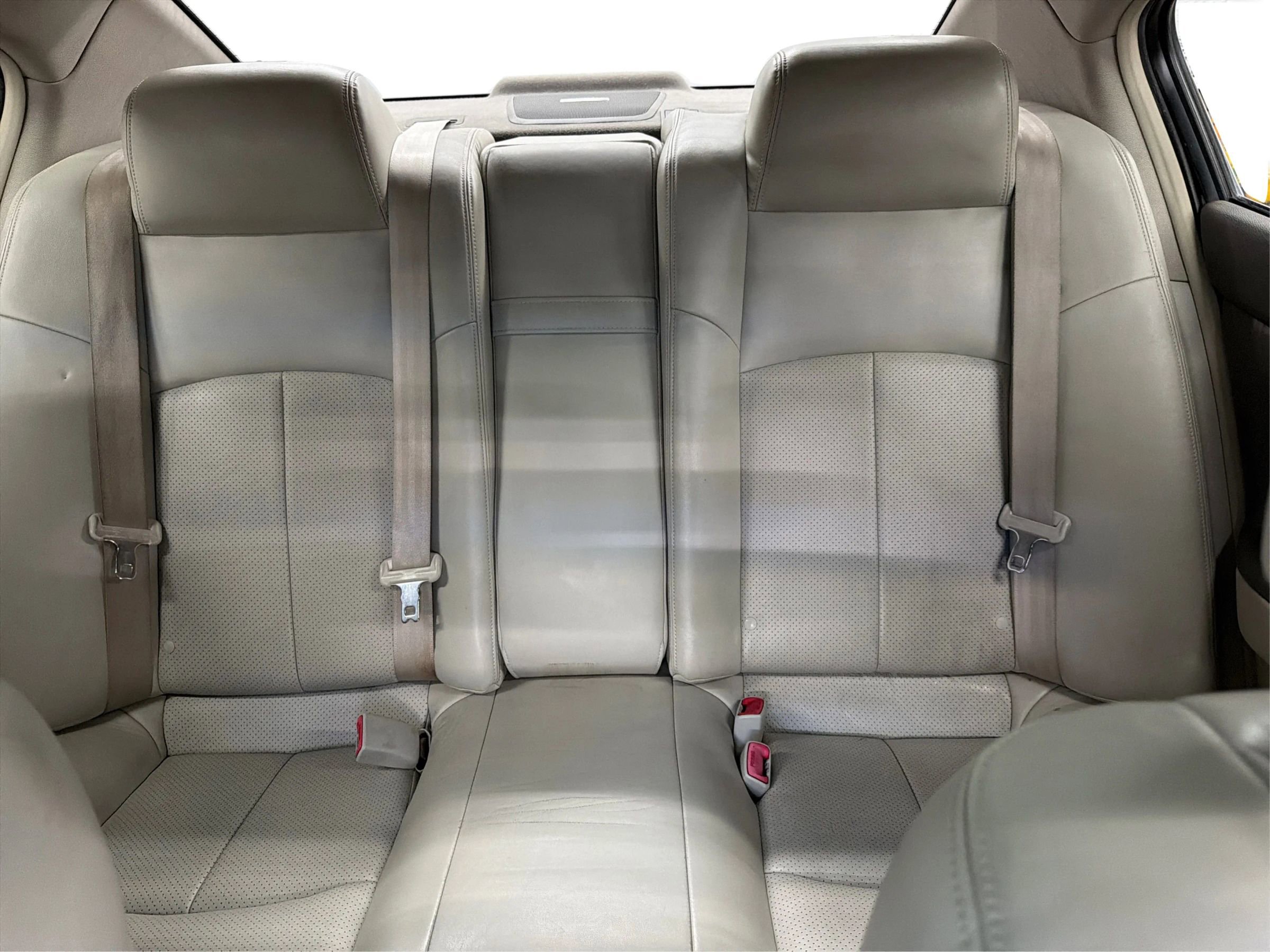 Used 2010 INFINITI G37 Journey w/ Premium Pkg image 35
