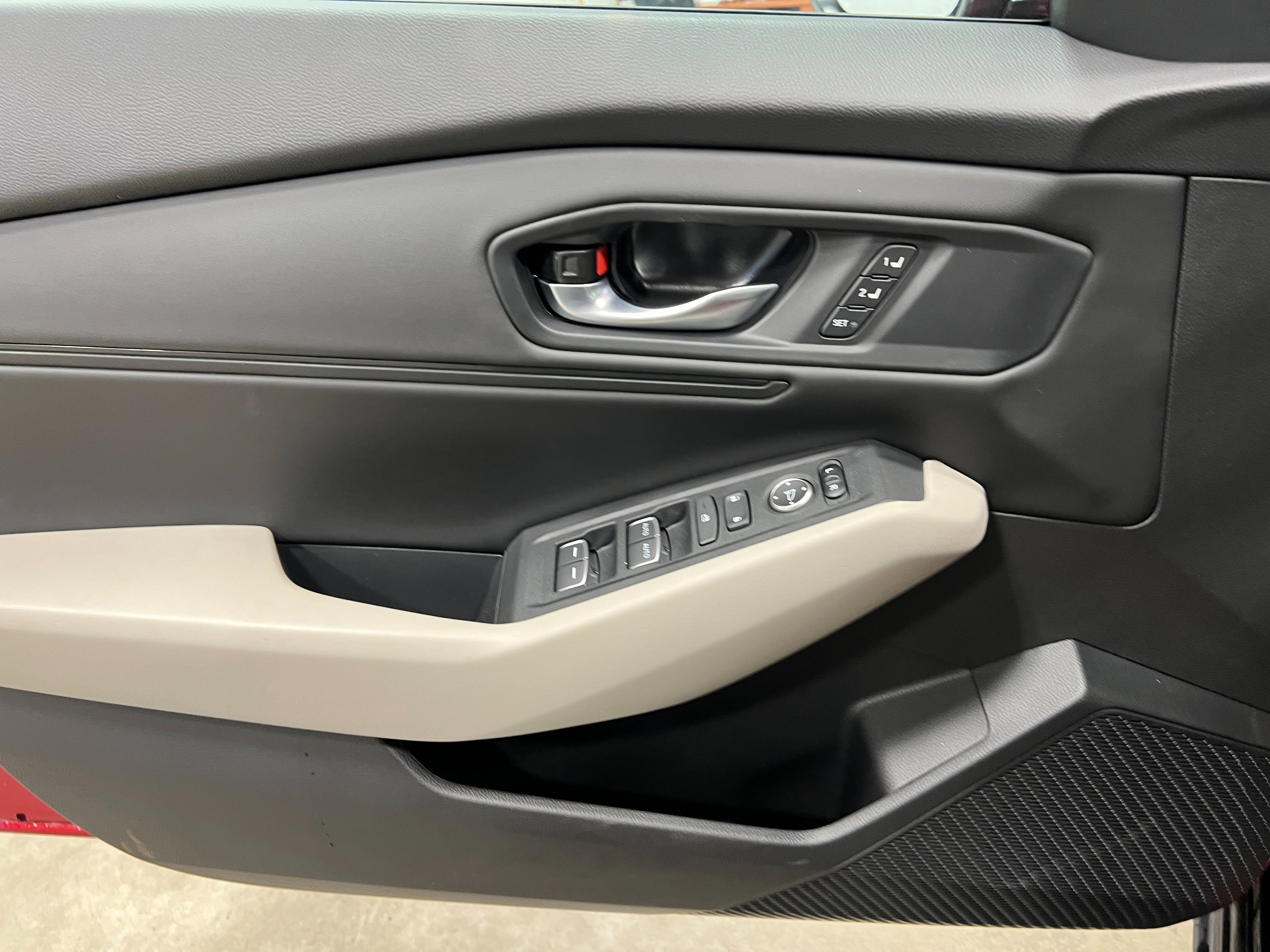 New 2025 Honda Accord EX-L image 14