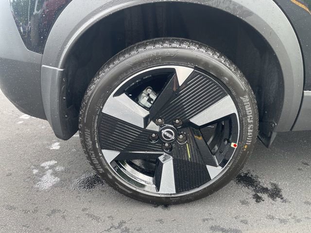 New 2025 Nissan Kicks SR image 34