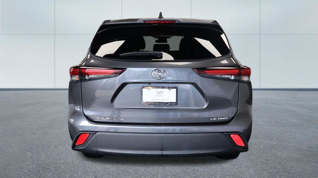 Used 2025 Toyota Highlander Limited AWD/4WD image 4