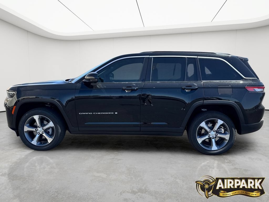 New 2026 Jeep Grand Cherokee Limited w/ Luxury Tech Group II AWD/4WD image 7
