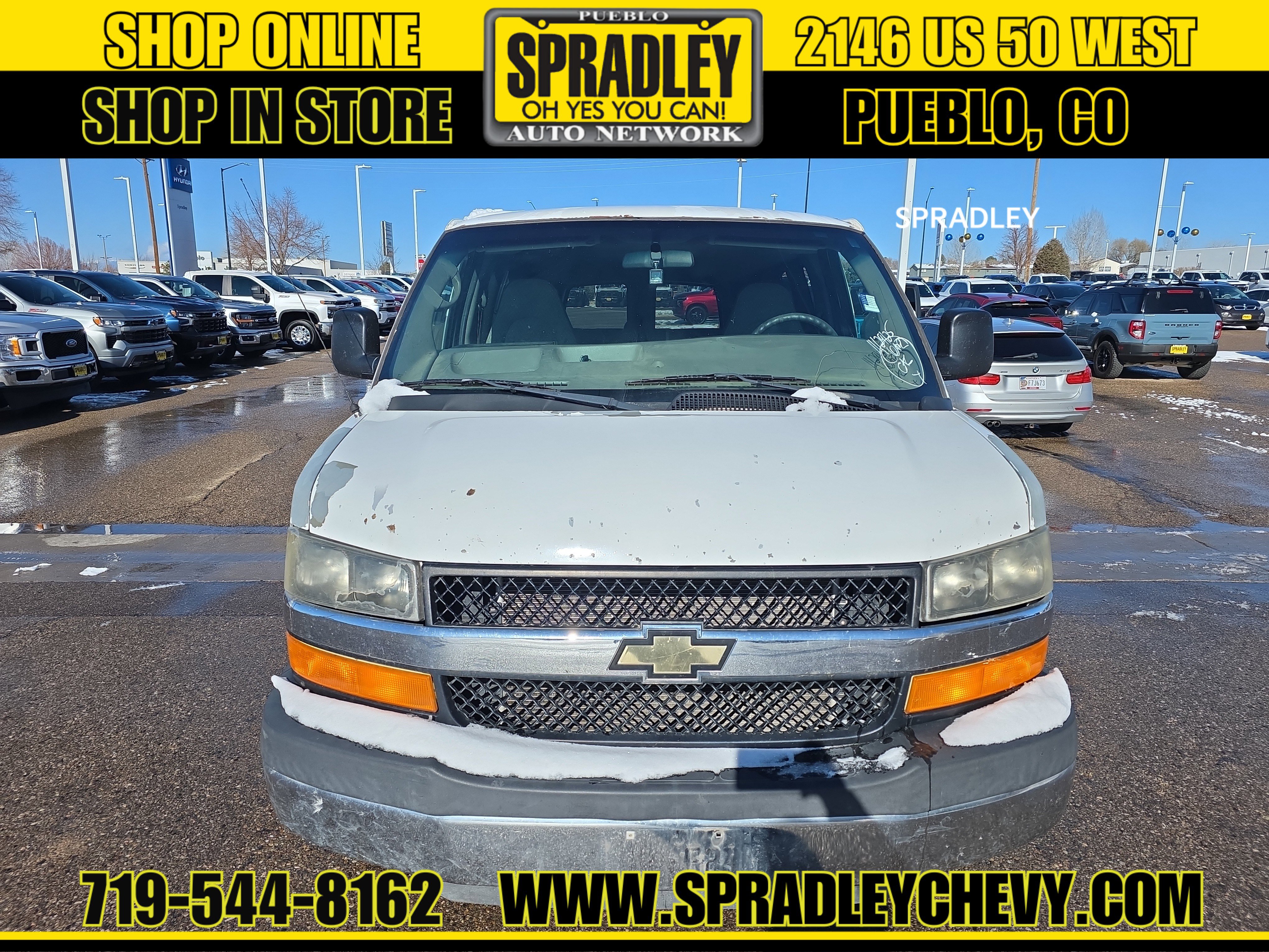 Used 2009 Chevrolet Express 3500 Passenger w/ LT Preferred Equipment Group image 2