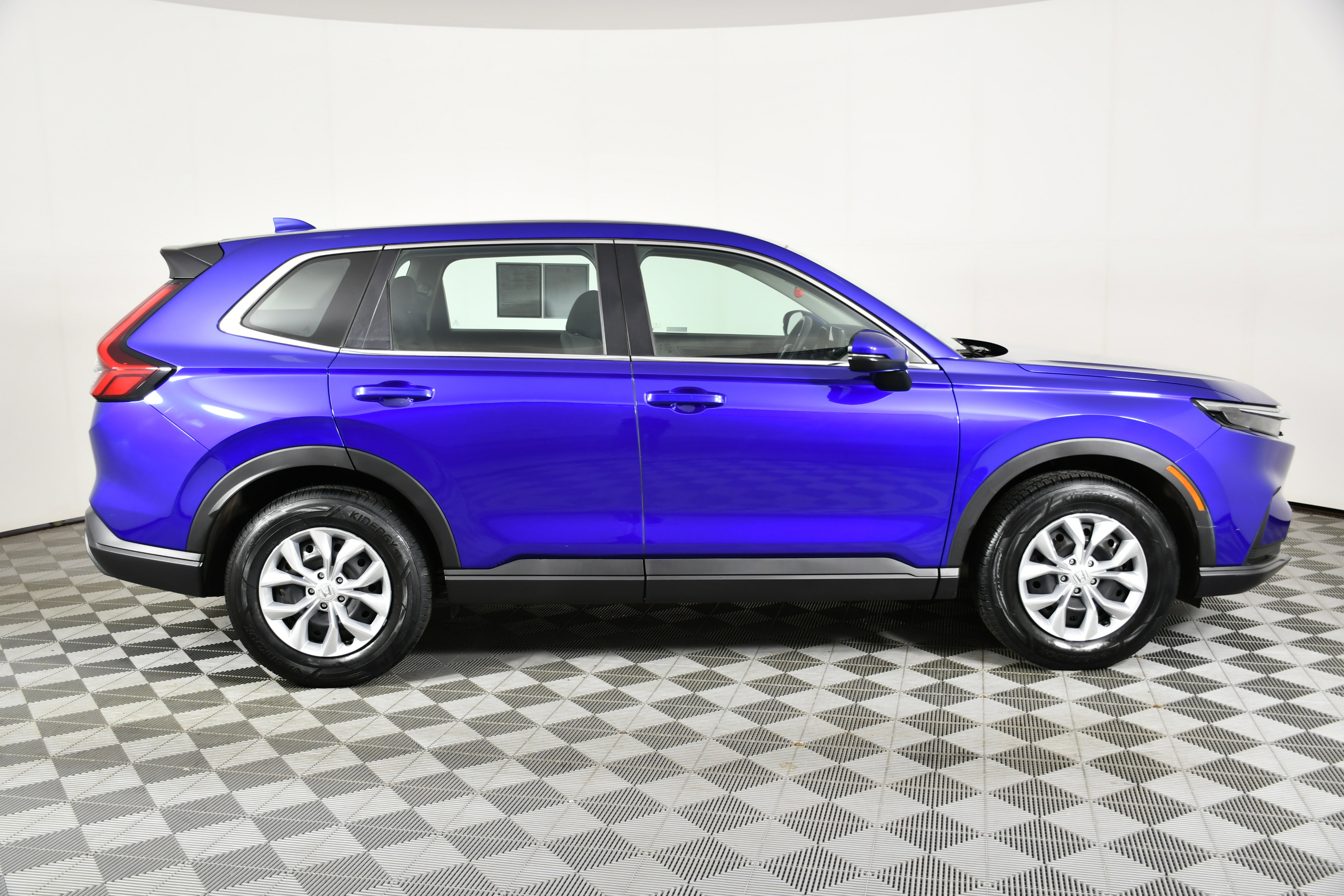 Certified 2023 Honda CR-V LX image 5