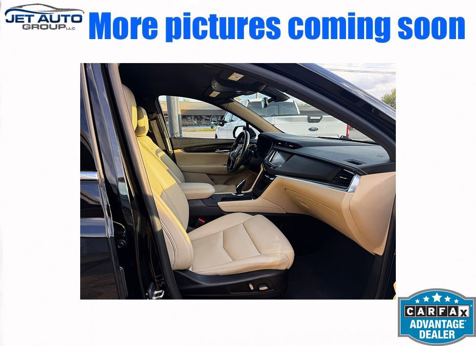 Used 2019 Cadillac XT5 AWD image 3
