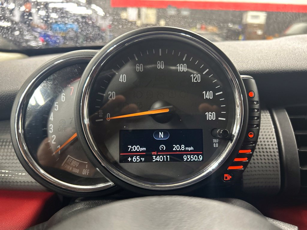 Used 2017 MINI Cooper 2-Door Hardtop FWD image 28