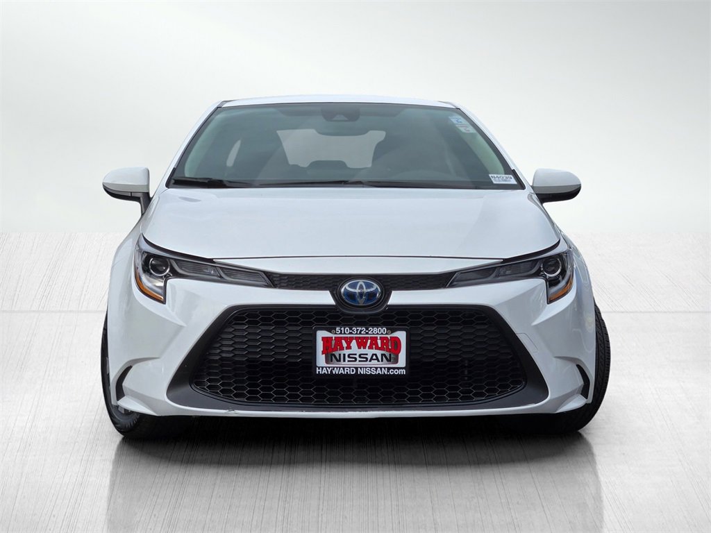 Used 2022 Toyota Corolla LE image 2