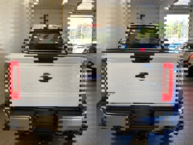 New 2026 Ford F250 XL w/ XL Chrome Package image 6