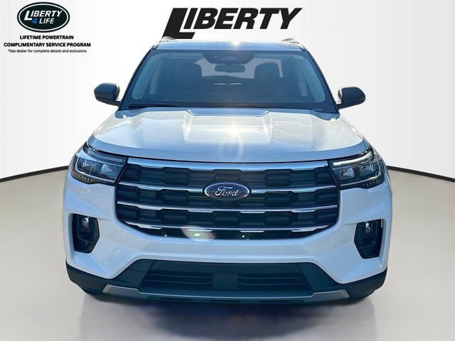 New 2026 Ford Explorer Active w/ Active Comfort Package AWD/4WD image 2