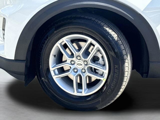 New 2026 Ford Explorer Active w/ Active Comfort Package image 11