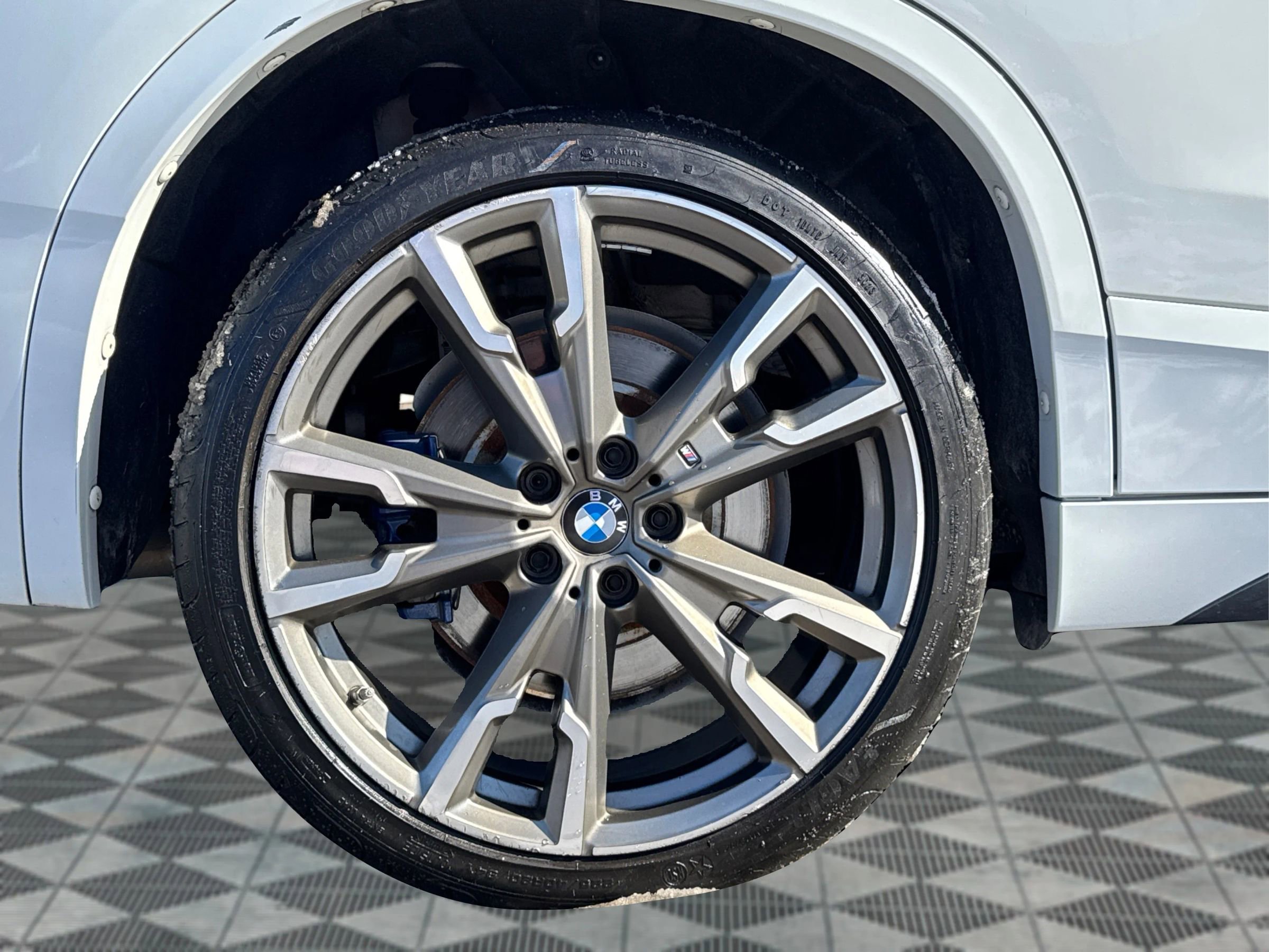 Used 2020 BMW X2 M35i w/ Premium Package image 22