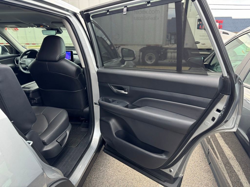 Used 2024 Toyota Grand Highlander XLE image 20