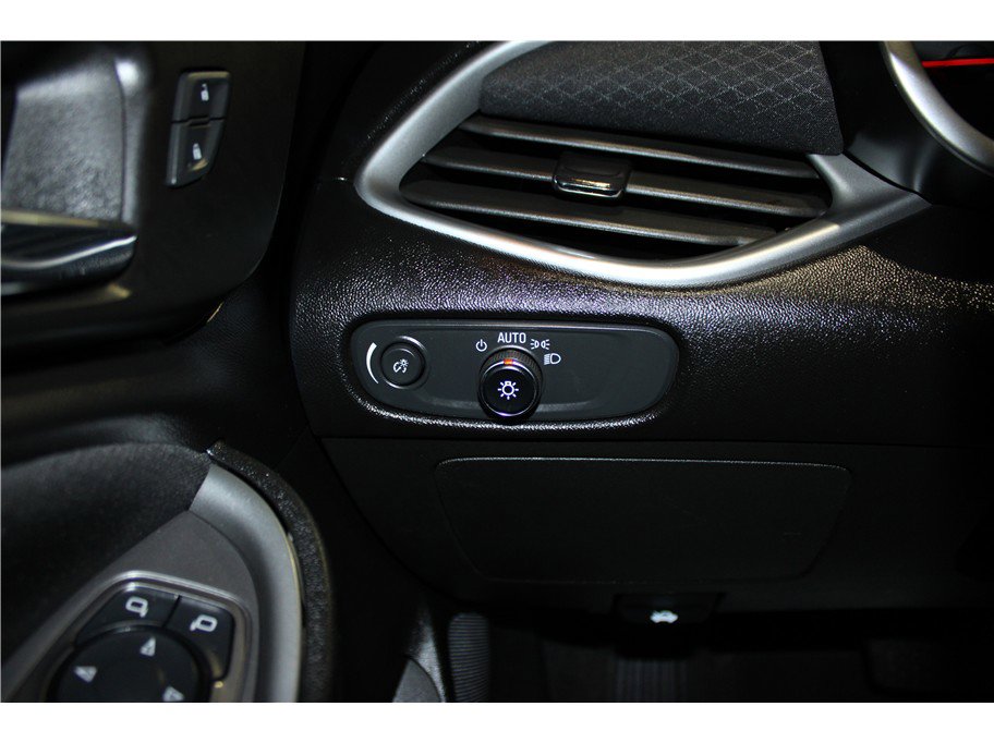 Used 2024 Chevrolet Malibu LS image 30