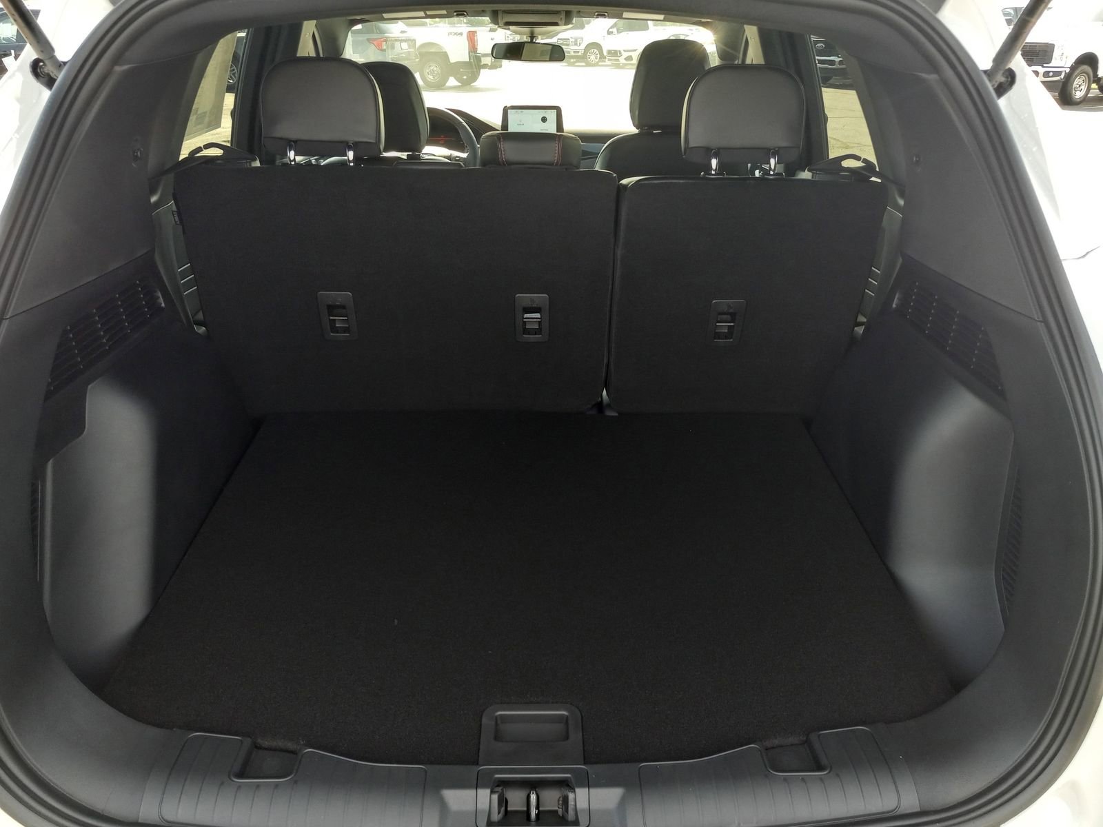 New 2026 Ford Escape ST-Line FWD image 11