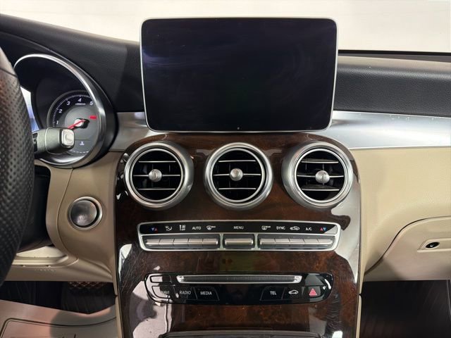 Used 2019 Mercedes-Benz GLC 300 4MATIC image 13