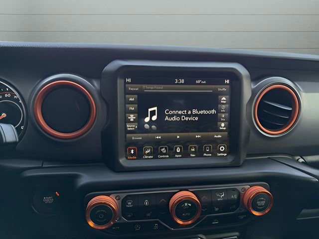 Used 2023 Jeep Gladiator Mojave w/ LED Lighting Group image 15