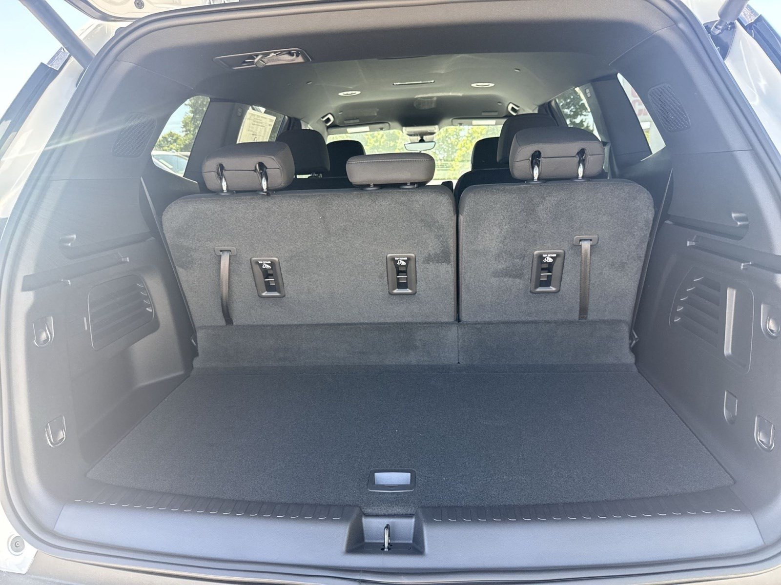 New 2026 GMC Acadia Elevation w/ Black Edition AWD/4WD image 21