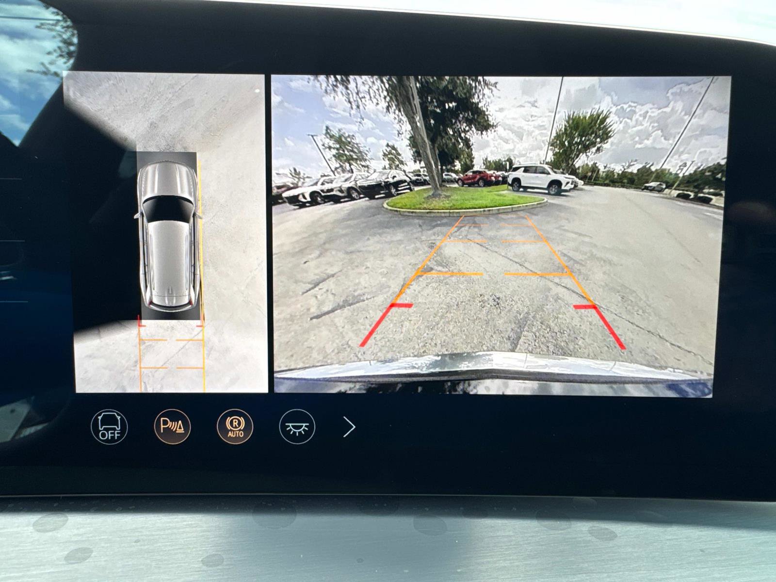 New 2026 Cadillac Vistiq Premium Luxury image 24