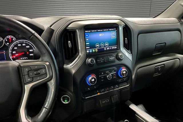 Used 2021 Chevrolet Silverado 1500 LT Trail Boss AWD/4WD image 9