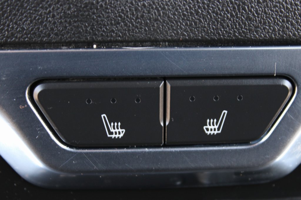 Used 2020 GMC Sierra 2500 AT4 image 39