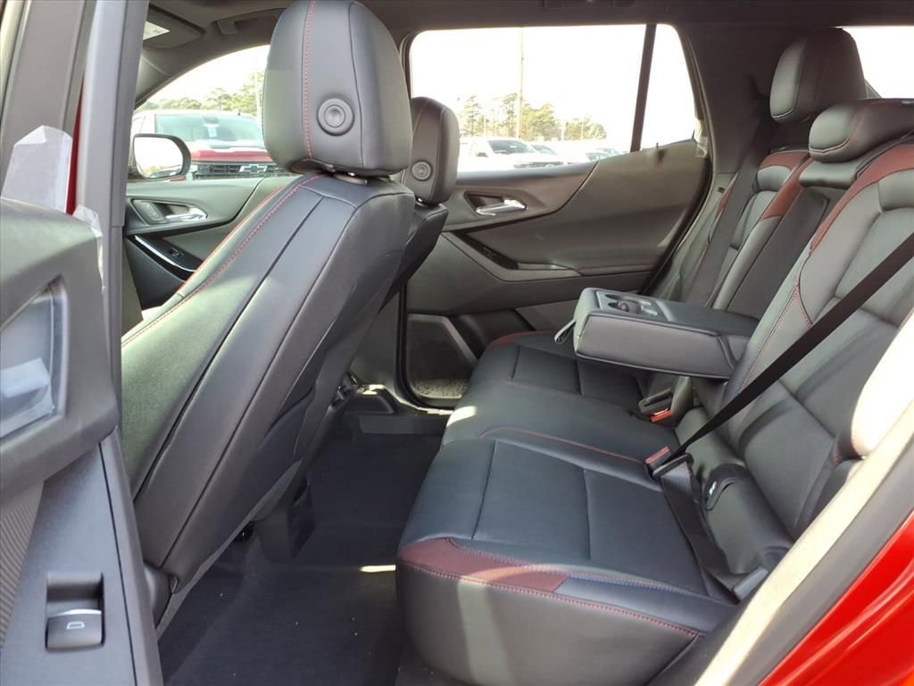 New 2026 Chevrolet Equinox RS w/ Safety and Technology Package image 14