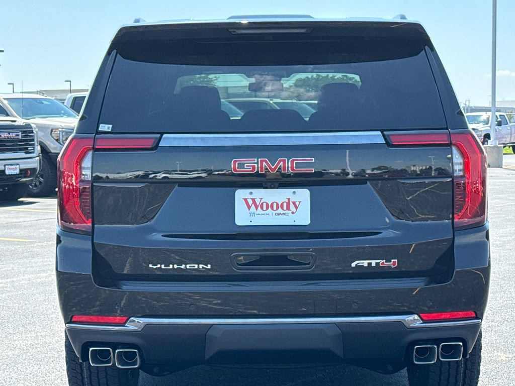 New 2026 GMC Yukon XL AT4 AWD/4WD image 8