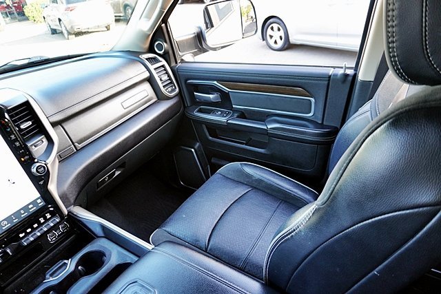 Certified 2022 RAM 3500 Laramie image 26