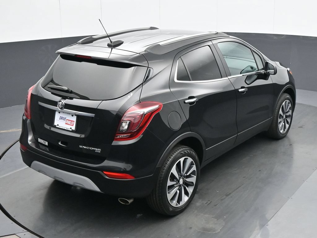 Used 2022 Buick Encore Preferred w/ Safety Package AWD/4WD image 21