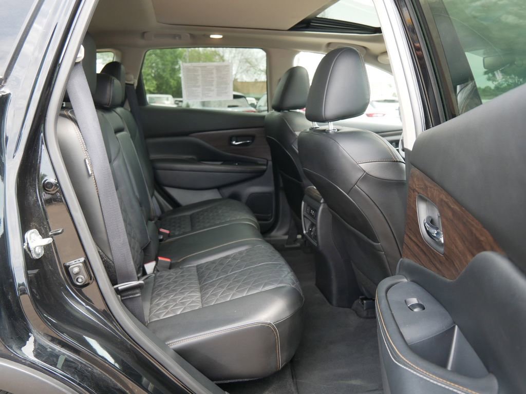 Used 2024 Nissan Murano Platinum AWD/4WD image 12