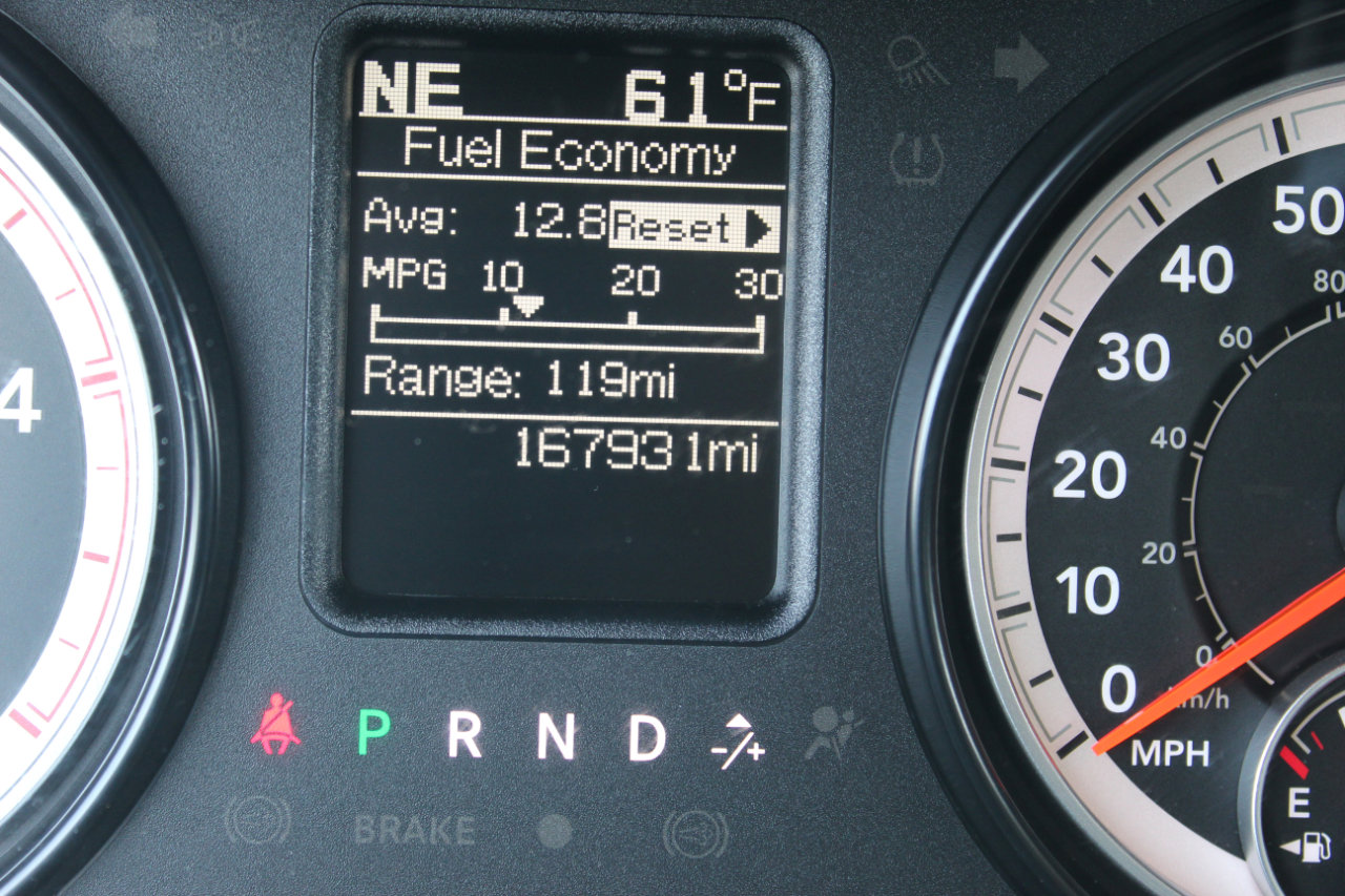 Used 2016 RAM 3500 Lone Star image 25