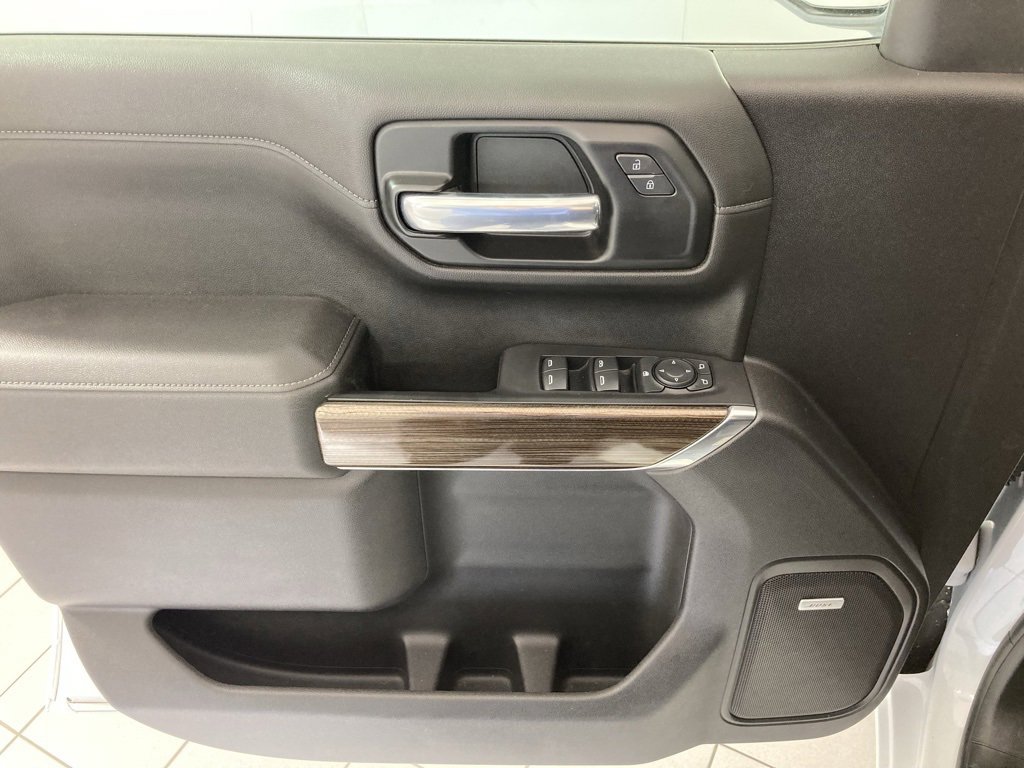 Used 2021 Chevrolet Silverado 1500 LT Trail Boss w/ Convenience Package II image 11