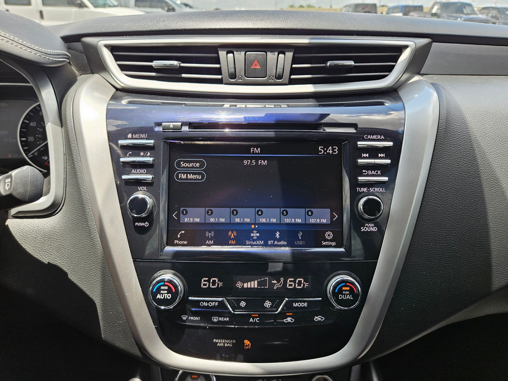 Used 2022 Nissan Murano SV AWD/4WD image 26
