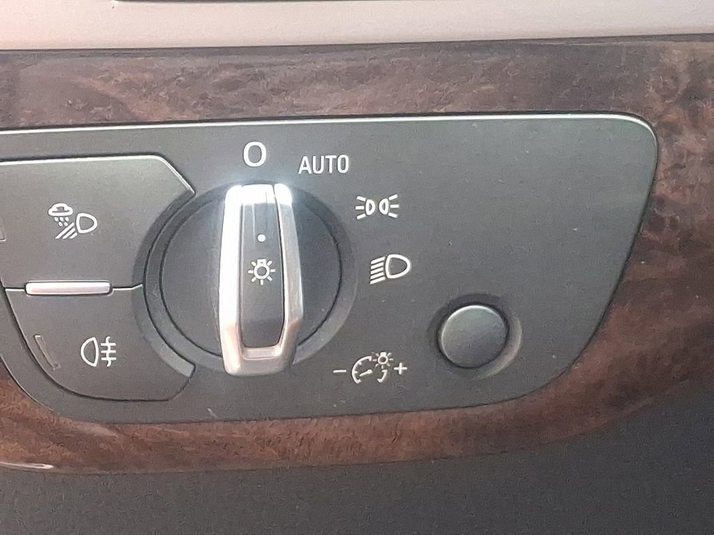 Used 2019 Audi Q7 2.0T Premium Plus w/ Premium Plus Package image 24