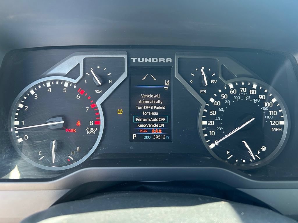Used 2022 Toyota Tundra SR5 w/ SR5 Convenience Package AWD/4WD image 14