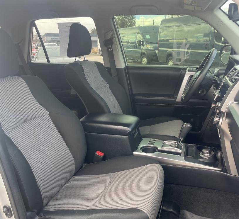 Used 2022 Toyota 4Runner SR5 image 9