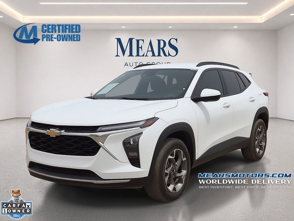 Used 2025 Chevrolet Trax LT w/ Driver Confidence Package