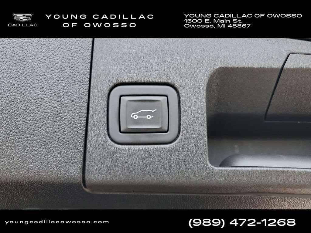 Used 2024 Cadillac XT4 Premium Luxury w/ Cold Weather Package AWD/4WD image 30