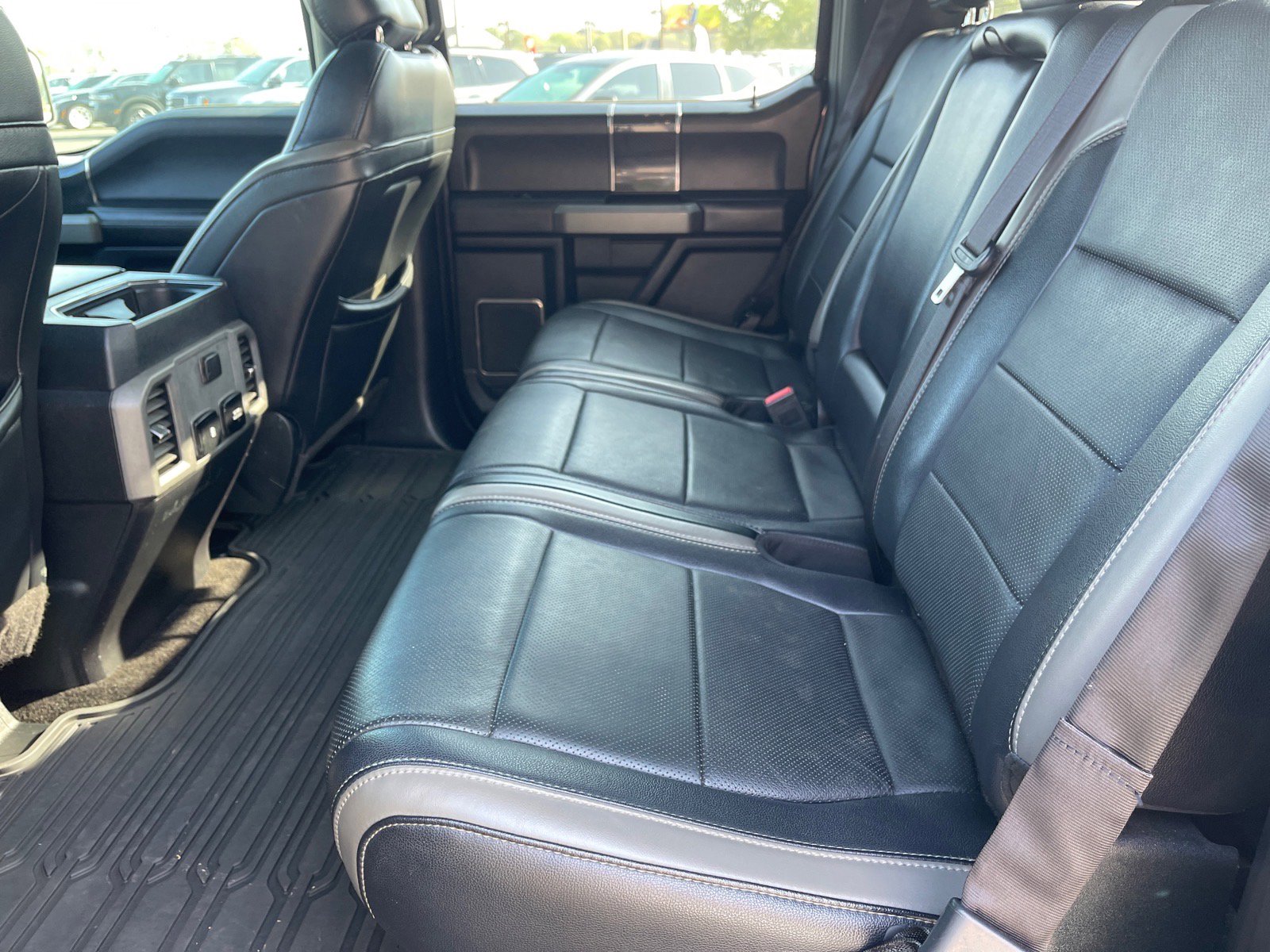 Used 2018 Ford F150 Raptor w/ Equipment Group 802A Luxury image 12