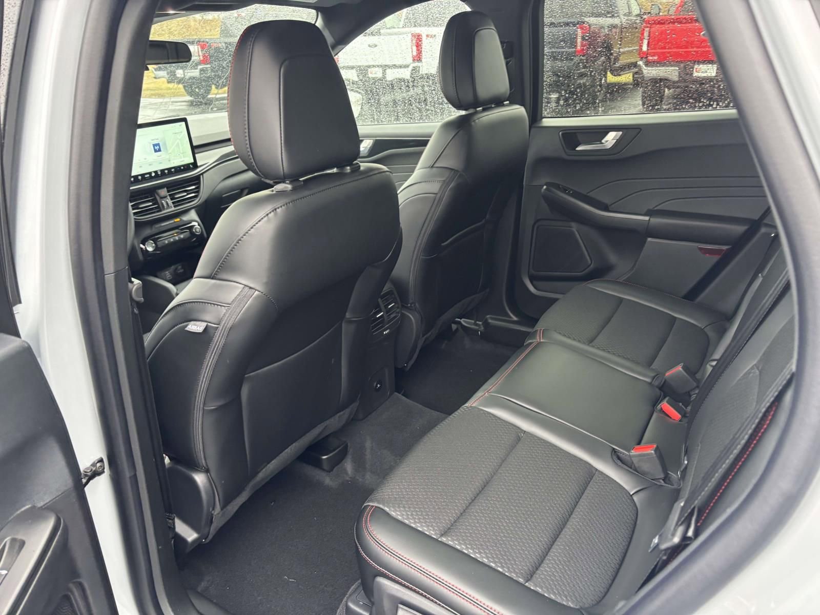 New 2026 Ford Escape ST-Line w/ Tech Pack #1 FWD image 28