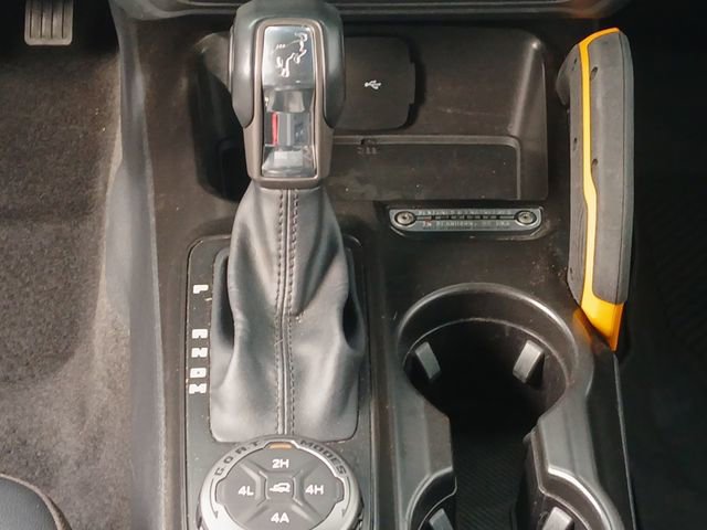 Used 2023 Ford Bronco Badlands image 14