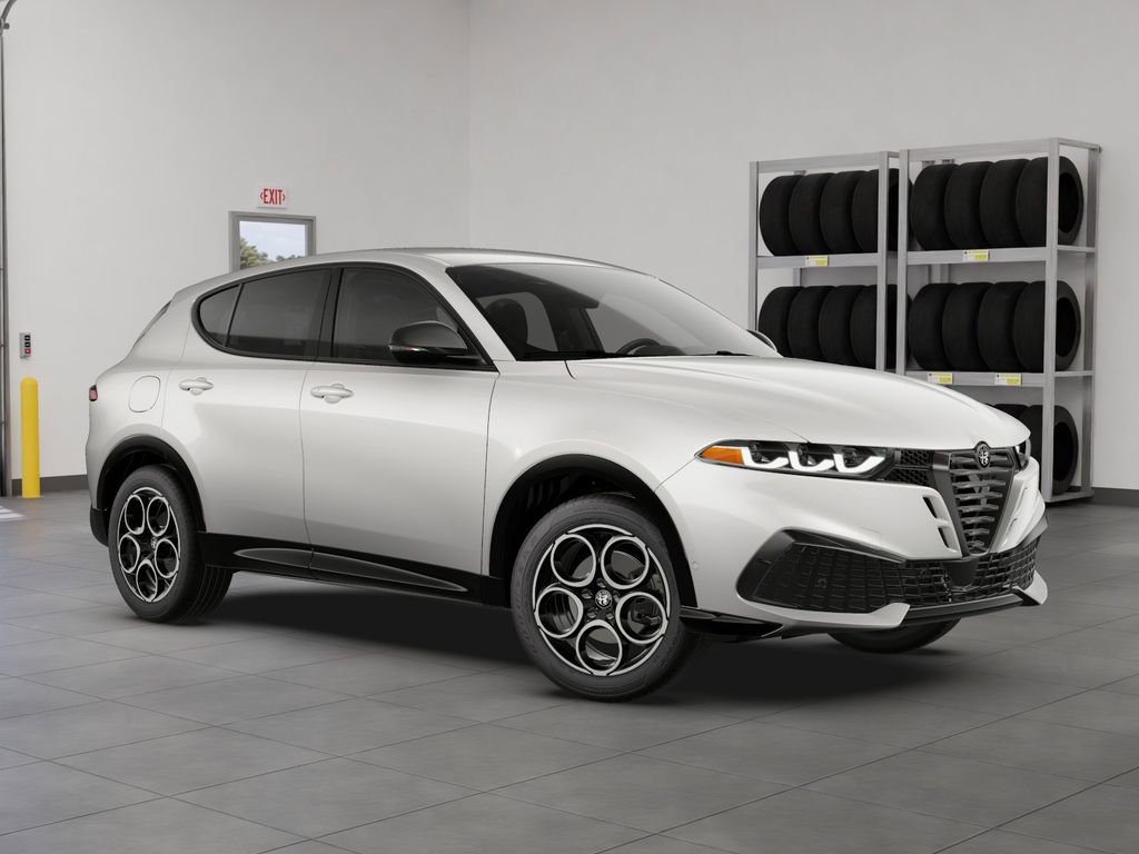New 2026 Alfa Romeo Tonale image 7