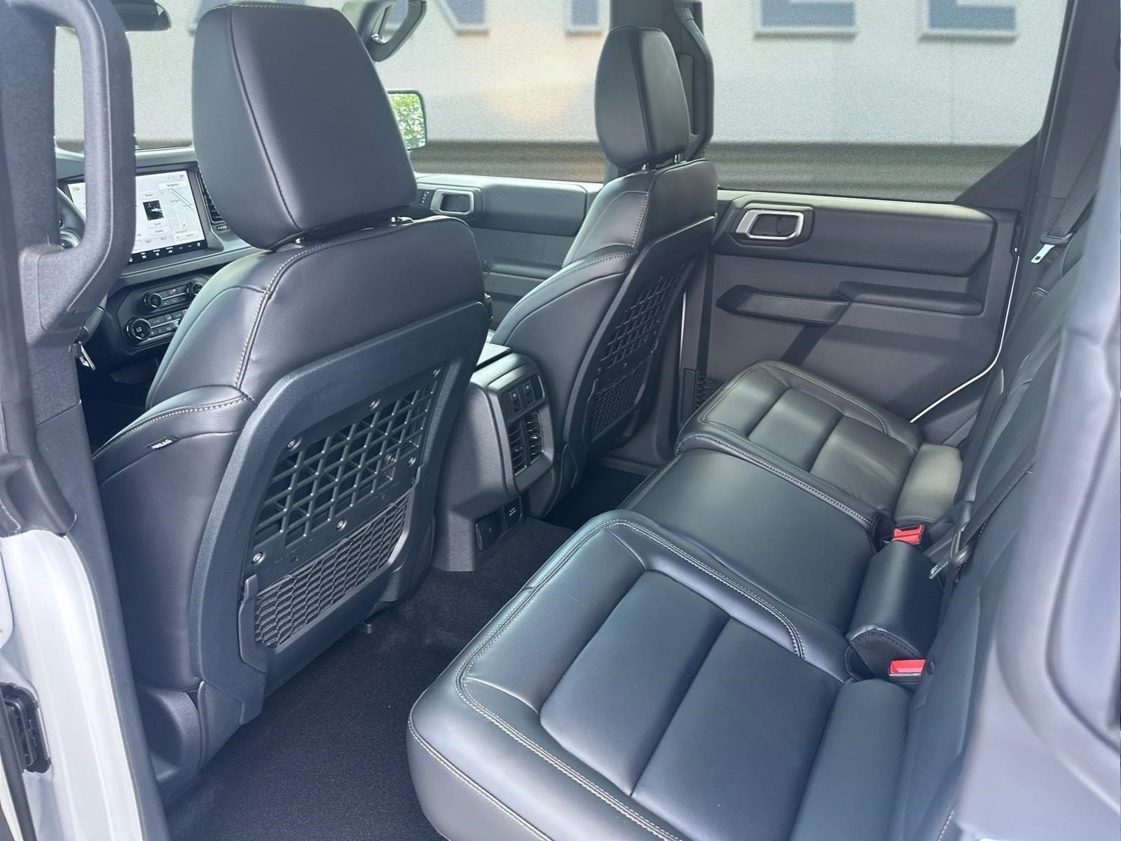 New 2026 Ford Bronco Badlands w/ Sasquatch Package AWD/4WD image 19