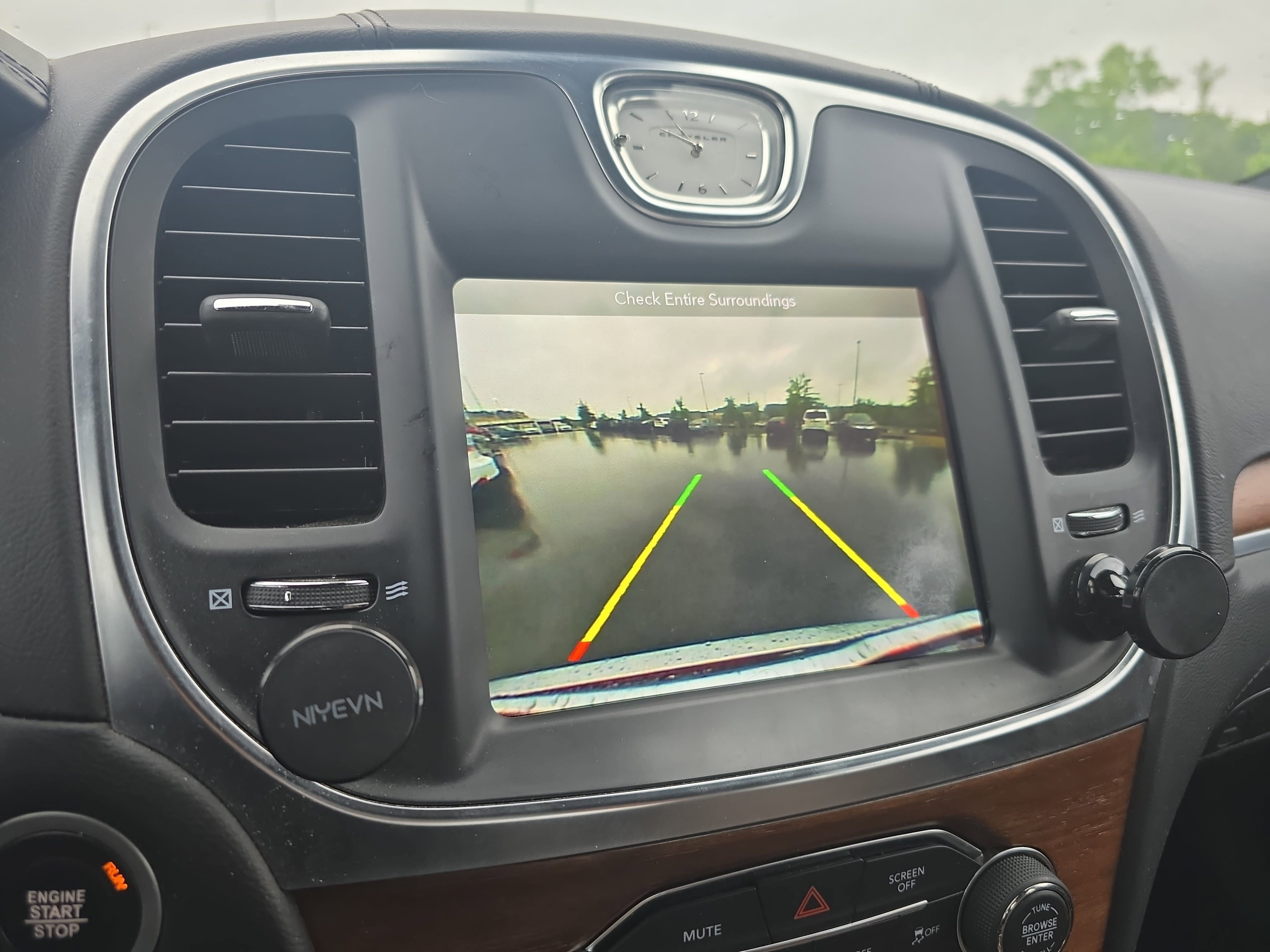 Used 2018 Chrysler 300 C w/ Safetytec Plus Group RWD image 22