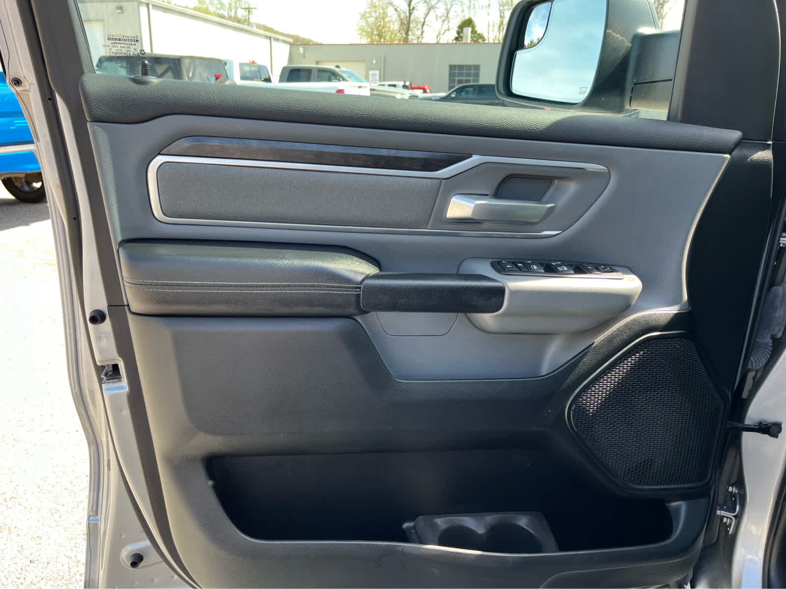 New 2026 RAM 1500 Big Horn AWD/4WD image 11