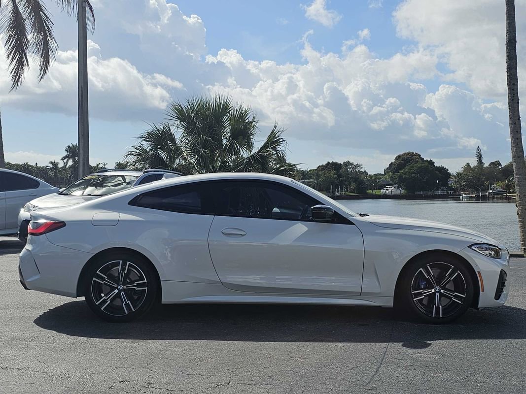 Used 2023 BMW M440i Coupe w/ Premium Package image 21